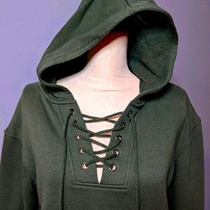 Cropped hoodie